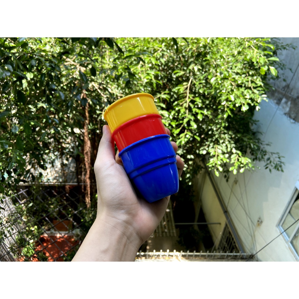 Ảo Thuật Cốc Và Bóng - Cups And Balls Magic Trick
