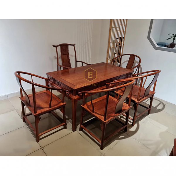 Bộ bàn ghế uống trà bằng gỗ cao cấp Lộc Phát -BTC004