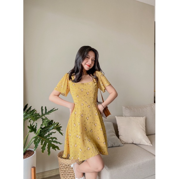 Đầm LISA - đầm cổ vuông tơ pháp | BigBuy360 - bigbuy360.vn