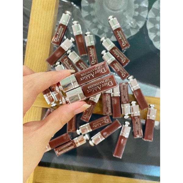 Son Dưỡng Môi Di.or Addict Lip Maximizer Mini 2ml - dưỡng ẩm mềm môi