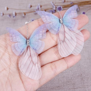 Khuyên tai dài hình bướm 3D