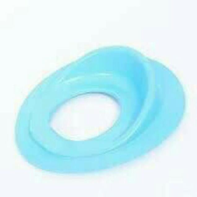 Nắp thu nhỏ bồn cầu Việt Nhật cho bé