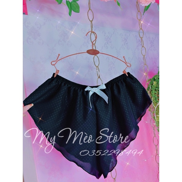 Đầm lụa đen phối ren kèm quần | BigBuy360 - bigbuy360.vn