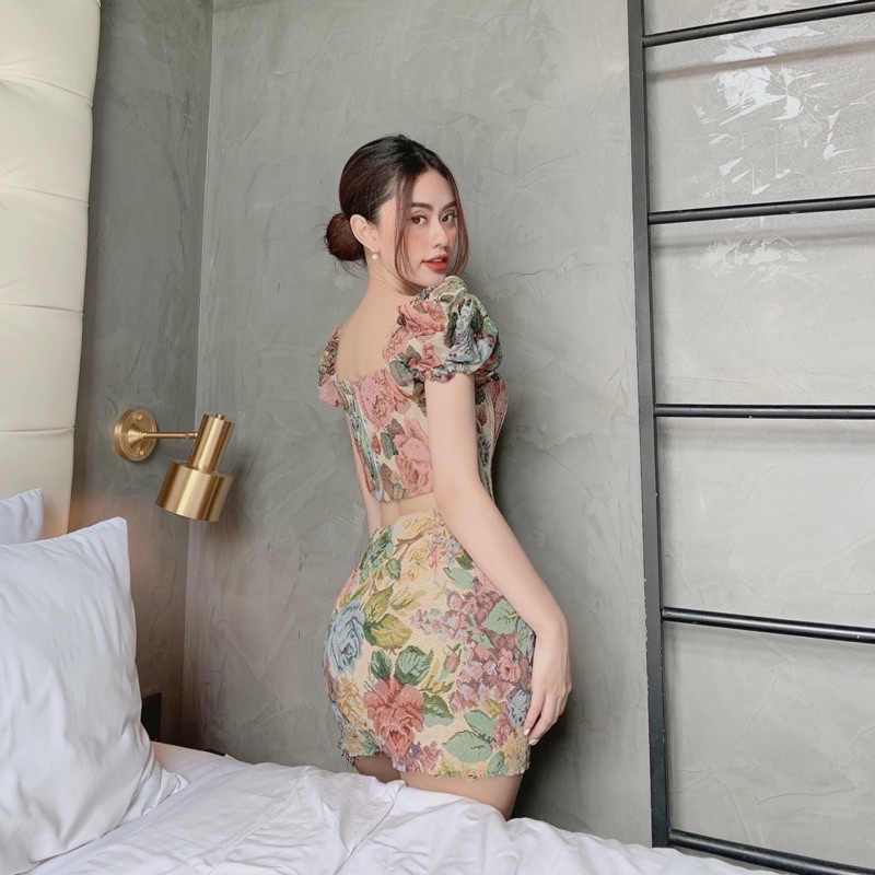 Áo kiểu corset hoa tay phồng NGOCCLOTHING nữ [FREESHIP] Croptop tay phồng khoét eo trẻ trung, hiện đại HOT | BigBuy360 - bigbuy360.vn