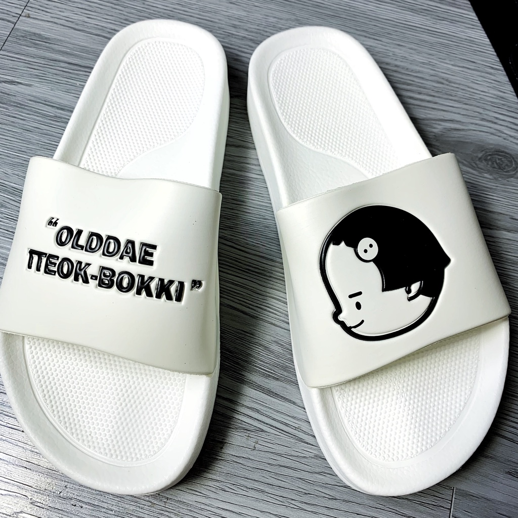 Dép Spao Friends couple đôi đen trắng bé trai bé gái chính hãng