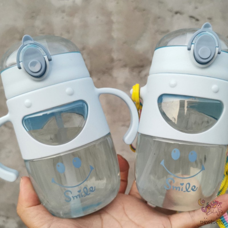 Bình nước cầm tay in hoạt hình dễ thương cho bé