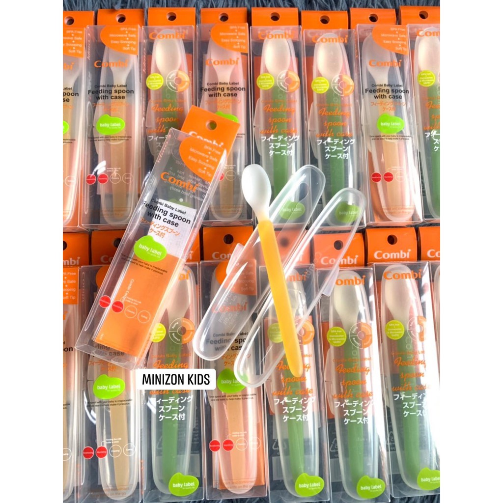 Thìa ăn dặm Combi kèm hộp
