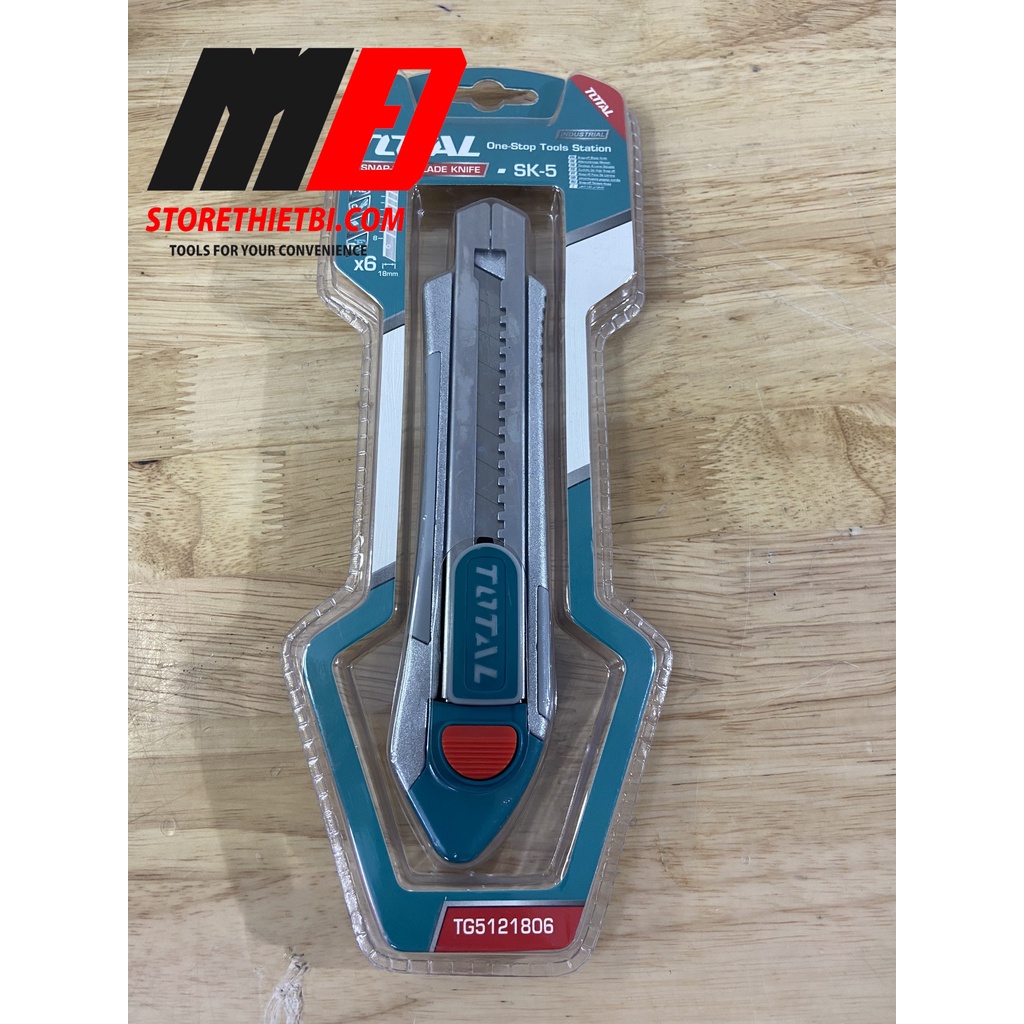 TG5121806  Dao rọc giấy tự thay lưỡi Tặng kèm 6 Lưỡi TOTAL