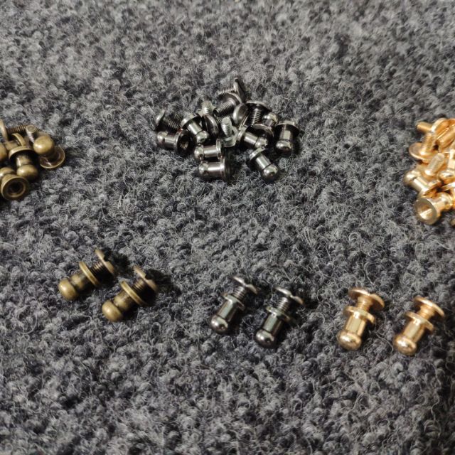 Chân Đế Túi Xách