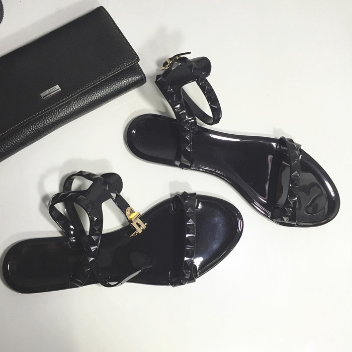 Sandal nữ đế bằng đơn giản phong cách thời trang mùa hè