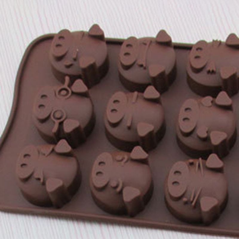 Khuôn Silicone Làm Bánh 15 Ô Hình Heo Xinh Xắn