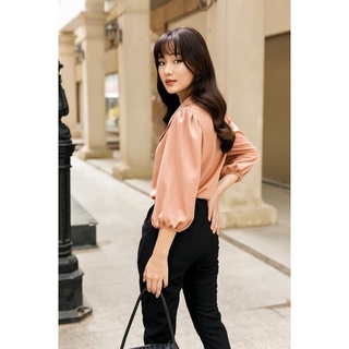 Áo sơ mi lụa nút bọc