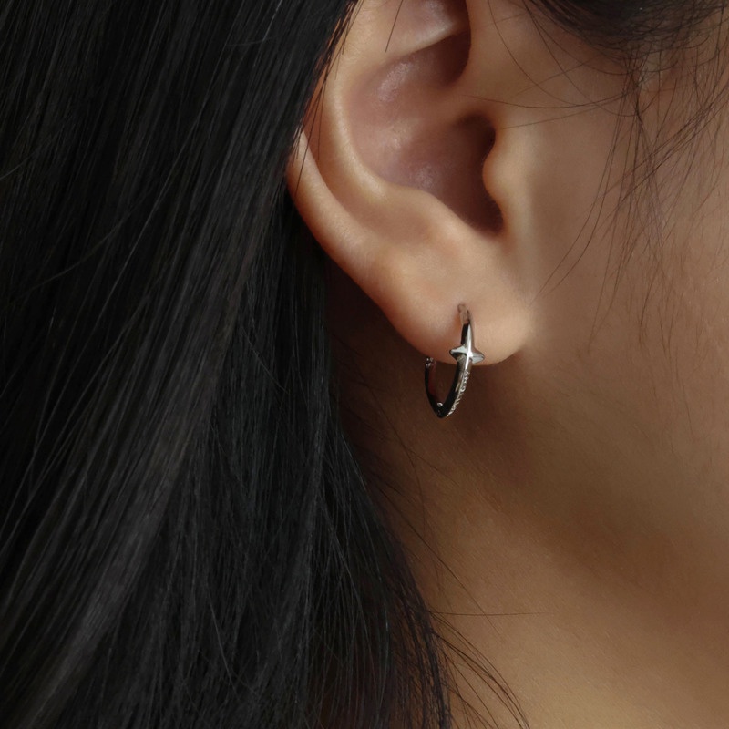 Bông Tai Ngôi Sao / Hình Tròn Đơn Giản Phong Cách punk Cá Tính Cho Nam Và Nữ