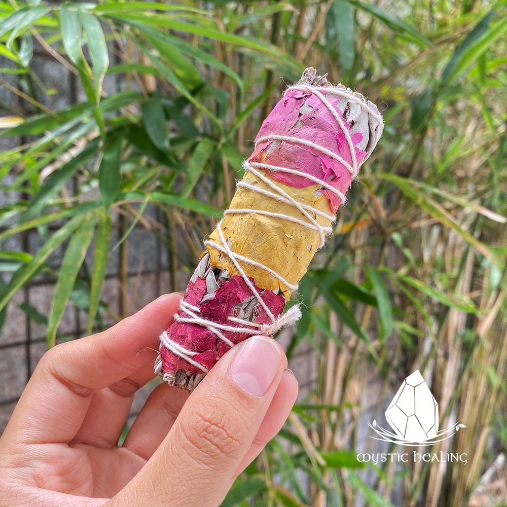 Xô Thơm Trắng Hoa Hồng 3 Màu (Bó 10-12 cm) - Sản Phẩm Authentic Chính Hãng 100%