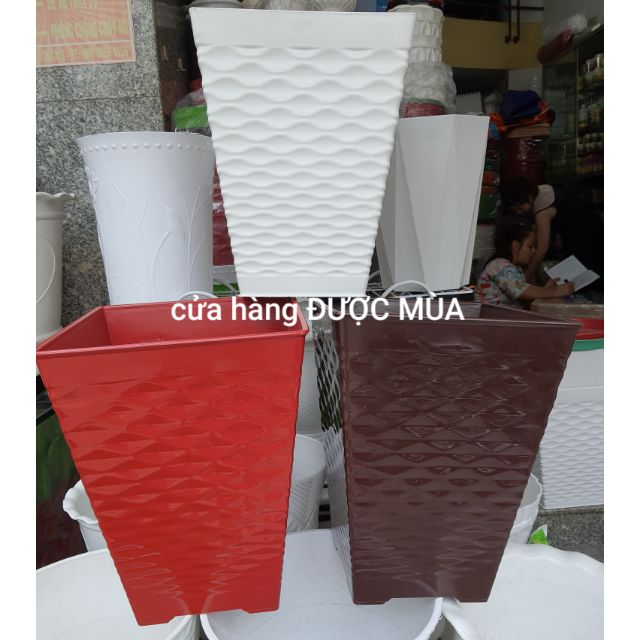 Chậu nhựa vuông cao- vuông mắc lưới-27x35cm