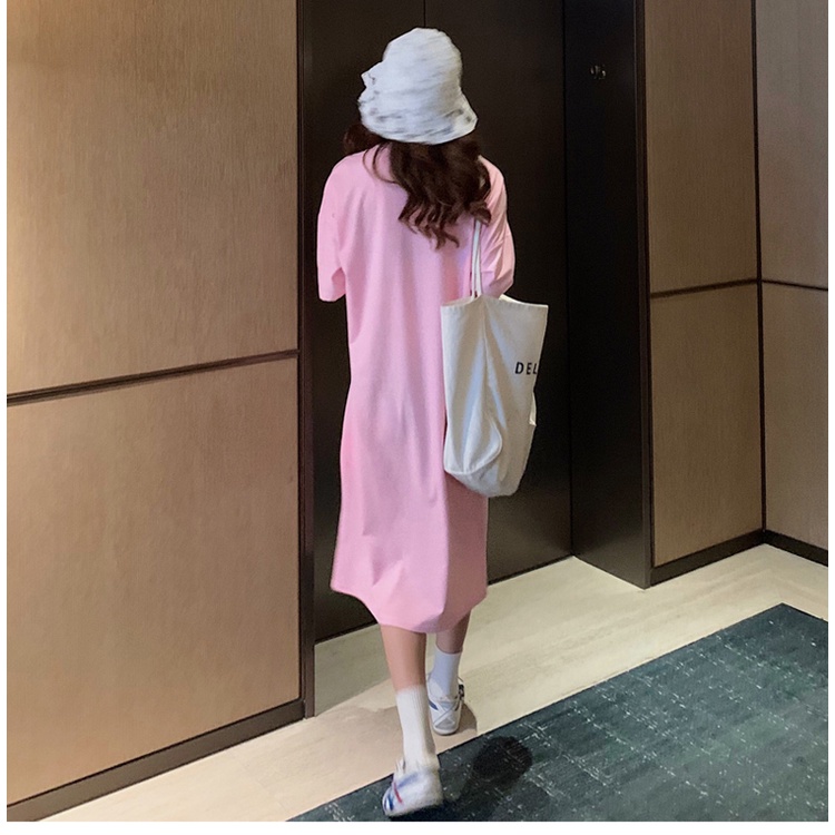 Đầm dài SUXI dáng rộng phối túi hoạ tiết chữ in thời trang mùa hè