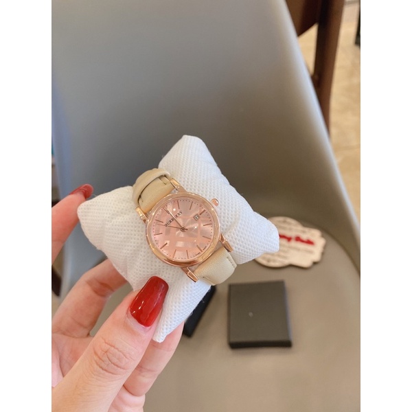 [DH B 2021] Dh đeo tay kem nhạt sang chảnh