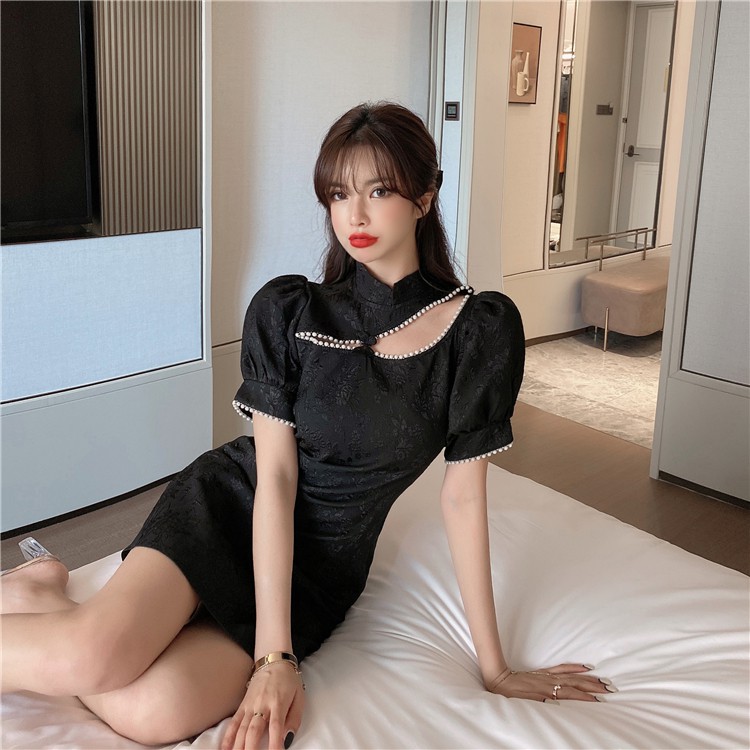 🌸Hàng Order🌸Váy In Hoa Nổi Cổ Tàu Hở NGực Đính Bướm Viền Ngọc Sexy Cá Tính 🌸Hàng Quảng Châu