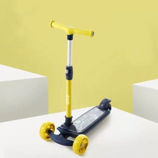 Xe trượt Scooter KUB cho bé