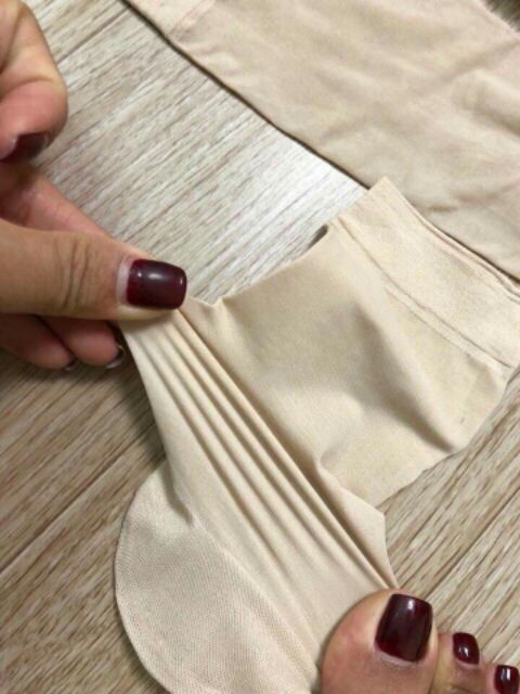 Tất giấy cổ ngắn siêu dai, mềm mịn, có 2 màu da và đen