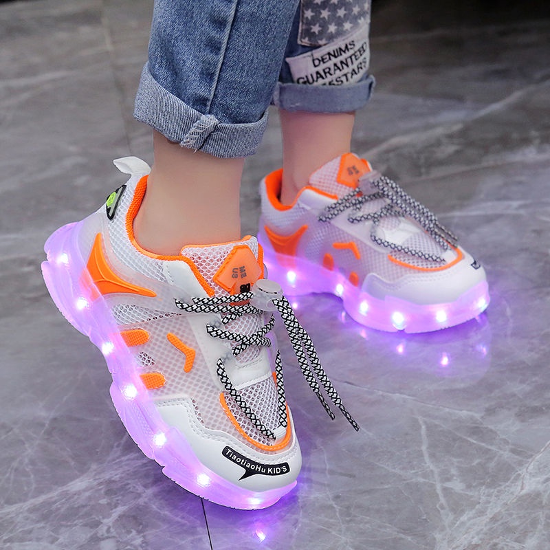 Giày Thể Thao Thoáng Khí Bề Mặt Lưới Thoáng Khí Có Thể Sạc Lại Cho Bé Trai