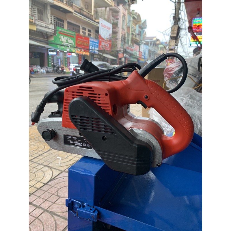 Máy Chà Nhám Băng Maktec MT940