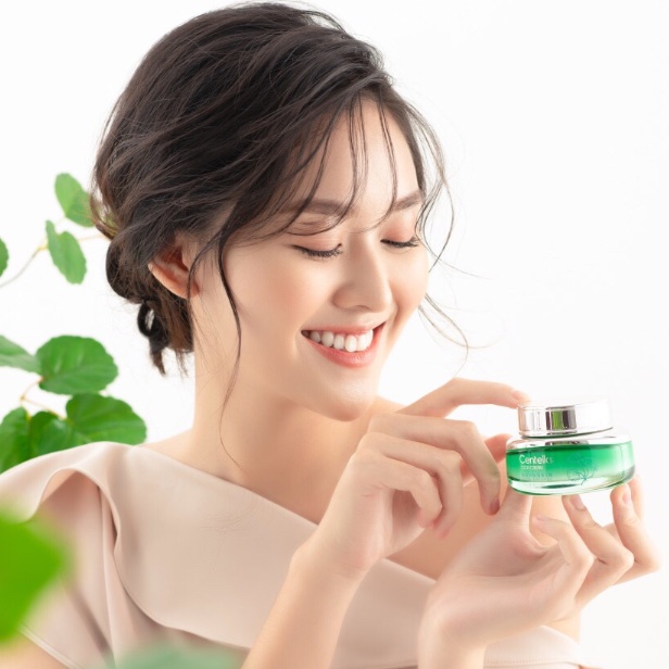 Kem dưỡng dành co da mụn, da xạm đen, da thâm mụn từ rau má CICA BEAUSKIN Hàn quốc 50g/Hộp- HÀNG CHÍNH HÃNG