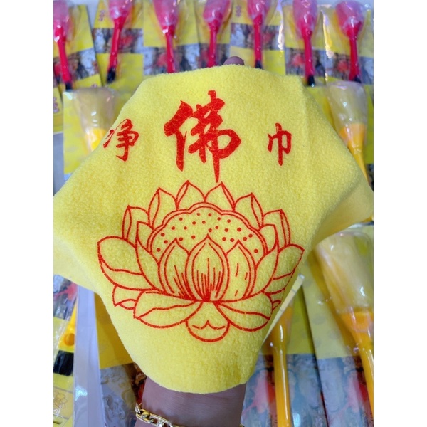Cọ quét bụi chuyên dụng cho tượng phật