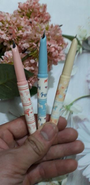 1 Bút máy hình đáng yêu