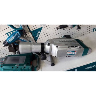 Máy đục bê tông 1700w total th215456