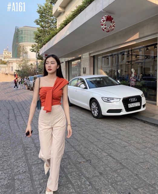 Áo crop lệch vai (áo crop so hot kèm ảnh thật) | BigBuy360 - bigbuy360.vn