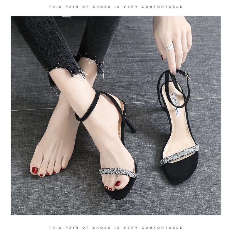 Giày Cao Gót Sandal Cao Gót Mùa Hè 2021 Đính Đá Có Khóa Cài Phong Cách Mới Cho Nữ