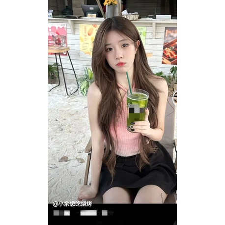 Yếm len loang màu pastel hồng và xanh