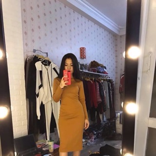 Váy len body