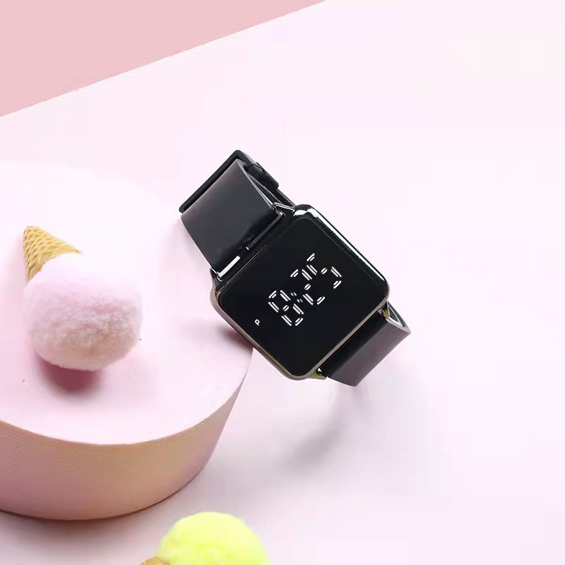 Đồng hồ điện tử mặt vuông tích hợp đèn LED kiểu dáng thời trang cho nam và nữ | BigBuy360 - bigbuy360.vn