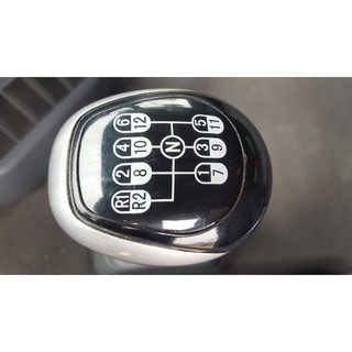 Tay đi số howo a7
