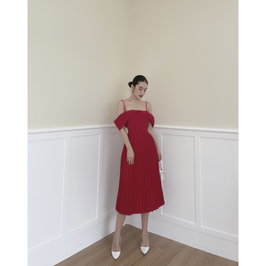 [BBSTORE'S] Đầm Hai Dây Trễ Vai Tùng Váy Dập Ly - D831 | BigBuy360 - bigbuy360.vn