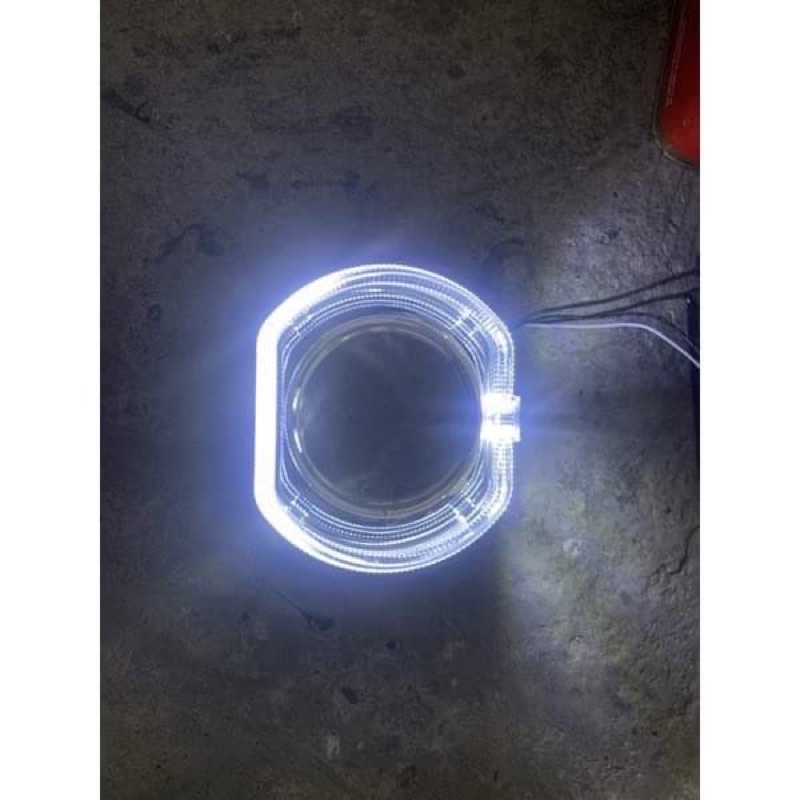 Bộ Chụp Xi Vuông BMV-MAX 2 Chế Độ Xi Nhan Vàng