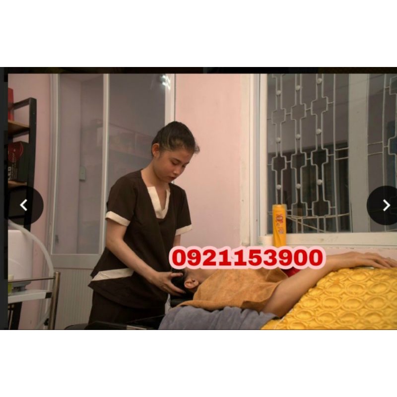 Đồng phục spa màu nâu viền trắng