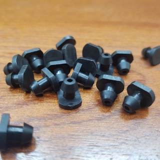 100 nút bịt ống pe 6ly, bít 6mm hoặc vá lỗ thành ống 16mm, 20mm