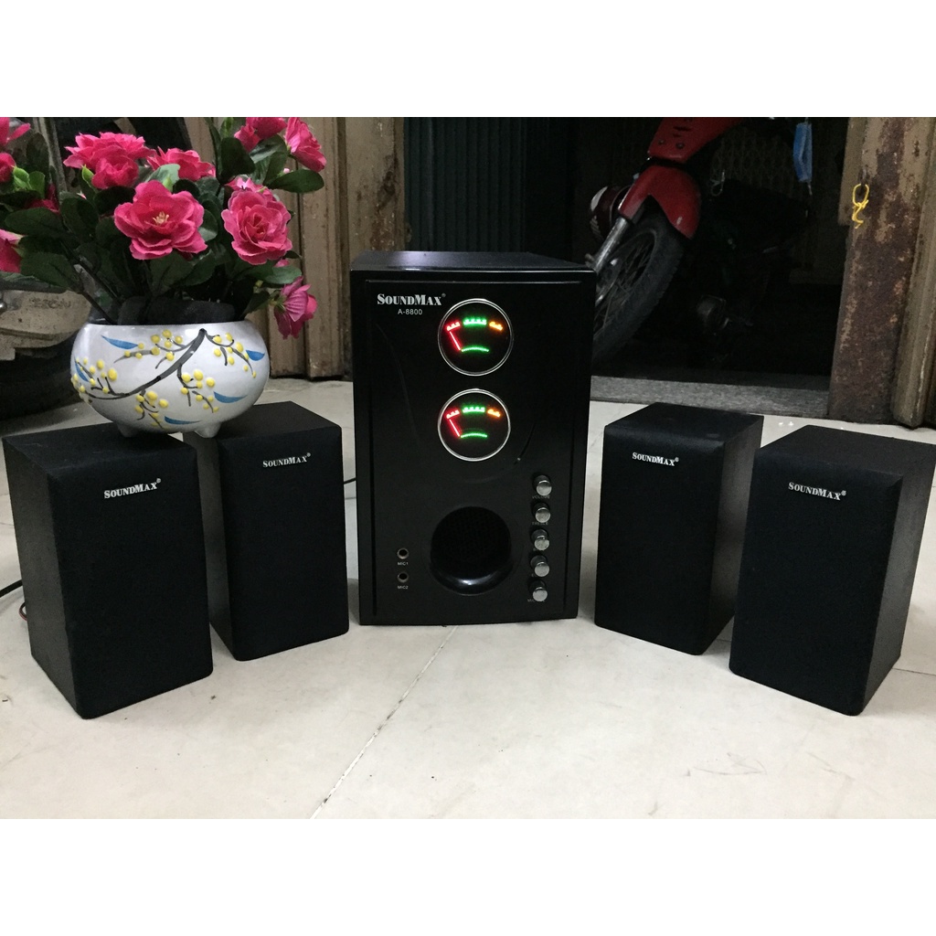 Loa Soundmax cao cấp 4/1 8800 giá rẽ (Tặng Dây AV 3.5)