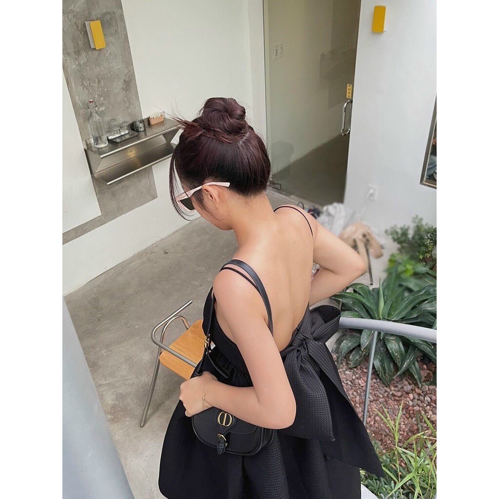 Đầm tiểu thư hai dây nơ lưng chất gấm xốp xinh xắn