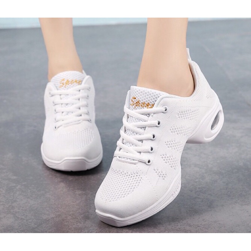 Giày khiêu vũ hàng nhập