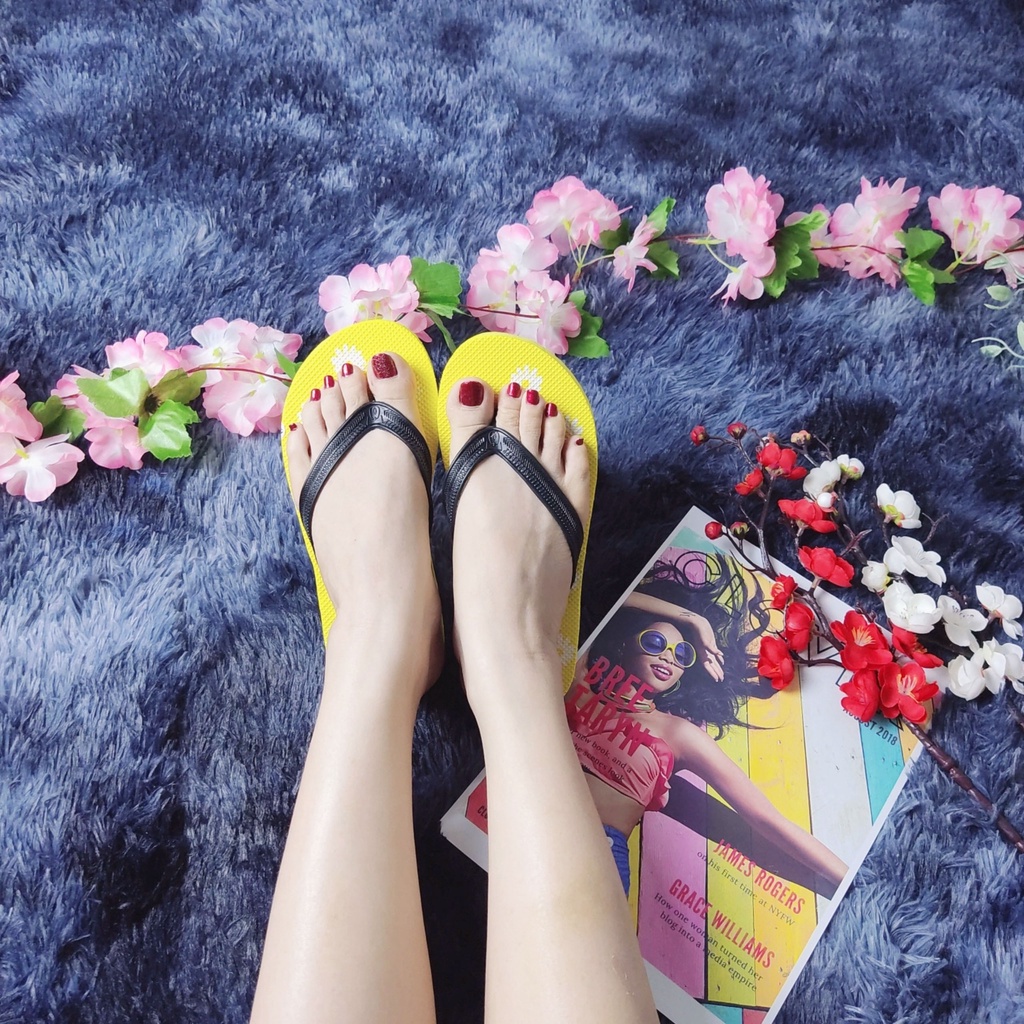 Dép nữ xỏ ngón đi trong nhà đi biển đi chơi  xinh xắn 3 màu , dép xốp nữ mang êm chân