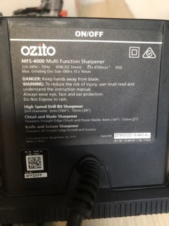 Máy mài dao ozito