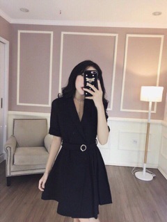 Đầm cổ vest khoan eo xếp ly