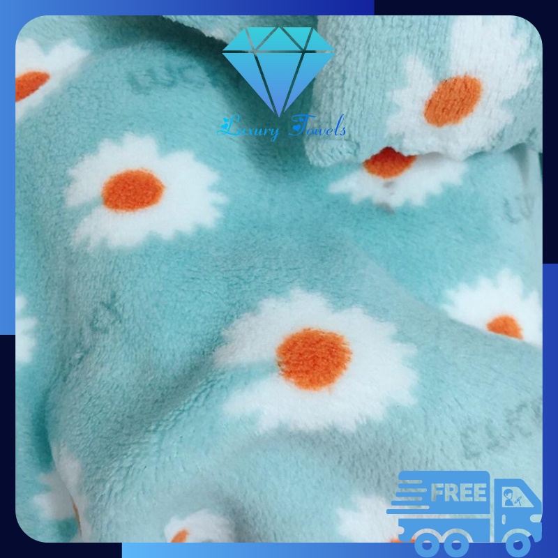 Khăn Mặt Lông Cừu Hàn Quốc M01 Họa Tiết Hoa Cúc Cho Trẻ Em Mền Mịn Thấm Hút Size 30x50