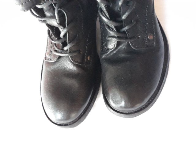 Bốt da thật size 38