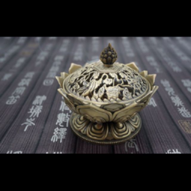 Lư đốt nhang trầm hình sen