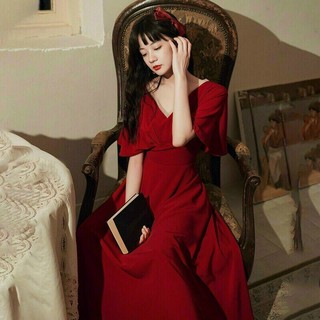 Đầm Xếp Ly Dáng Dài Đỏ Đô